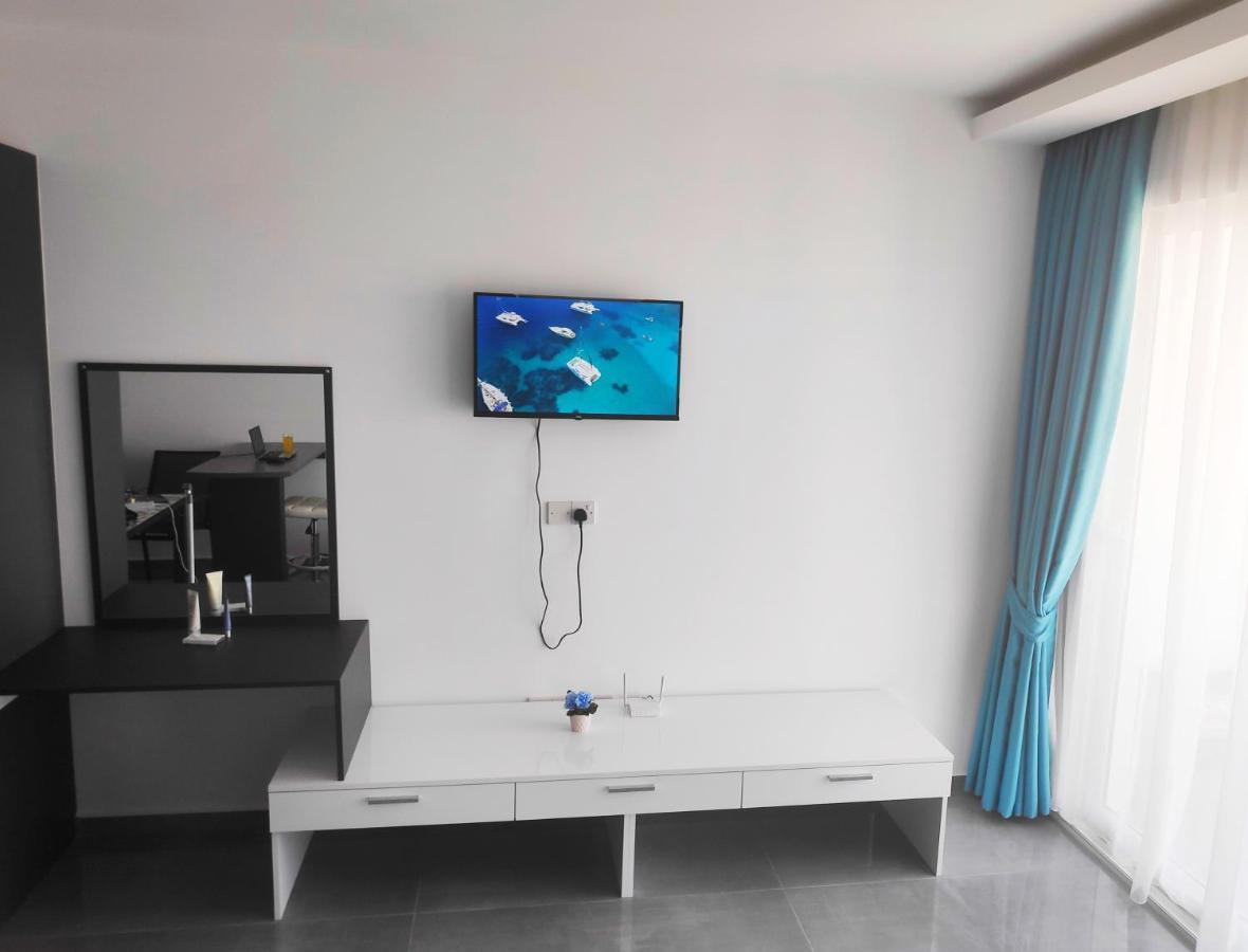 Relax&Dream Apartment Long Beach Agios Georgios  Екстер'єр фото