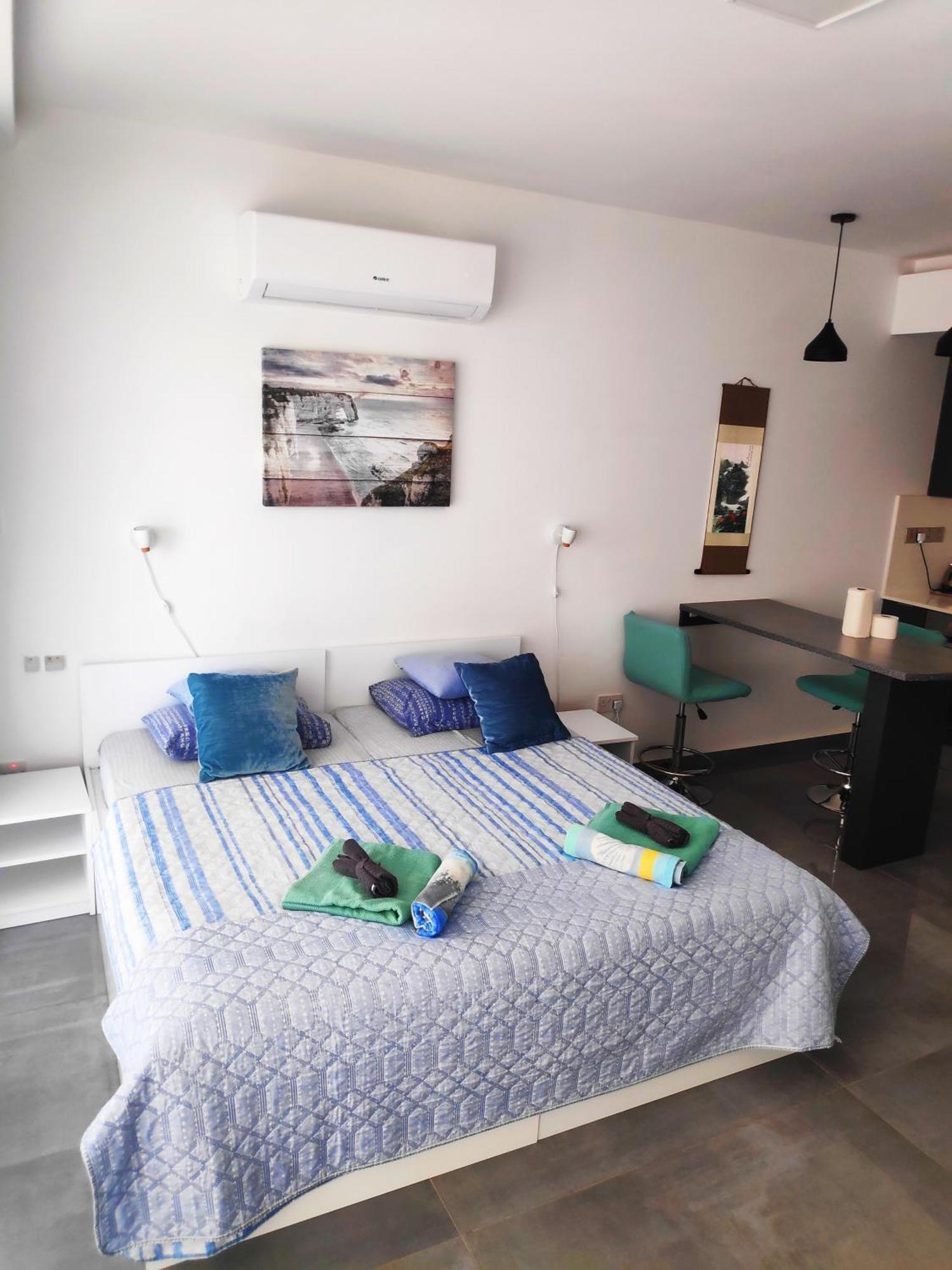 Relax&Dream Apartment Long Beach Agios Georgios  Екстер'єр фото